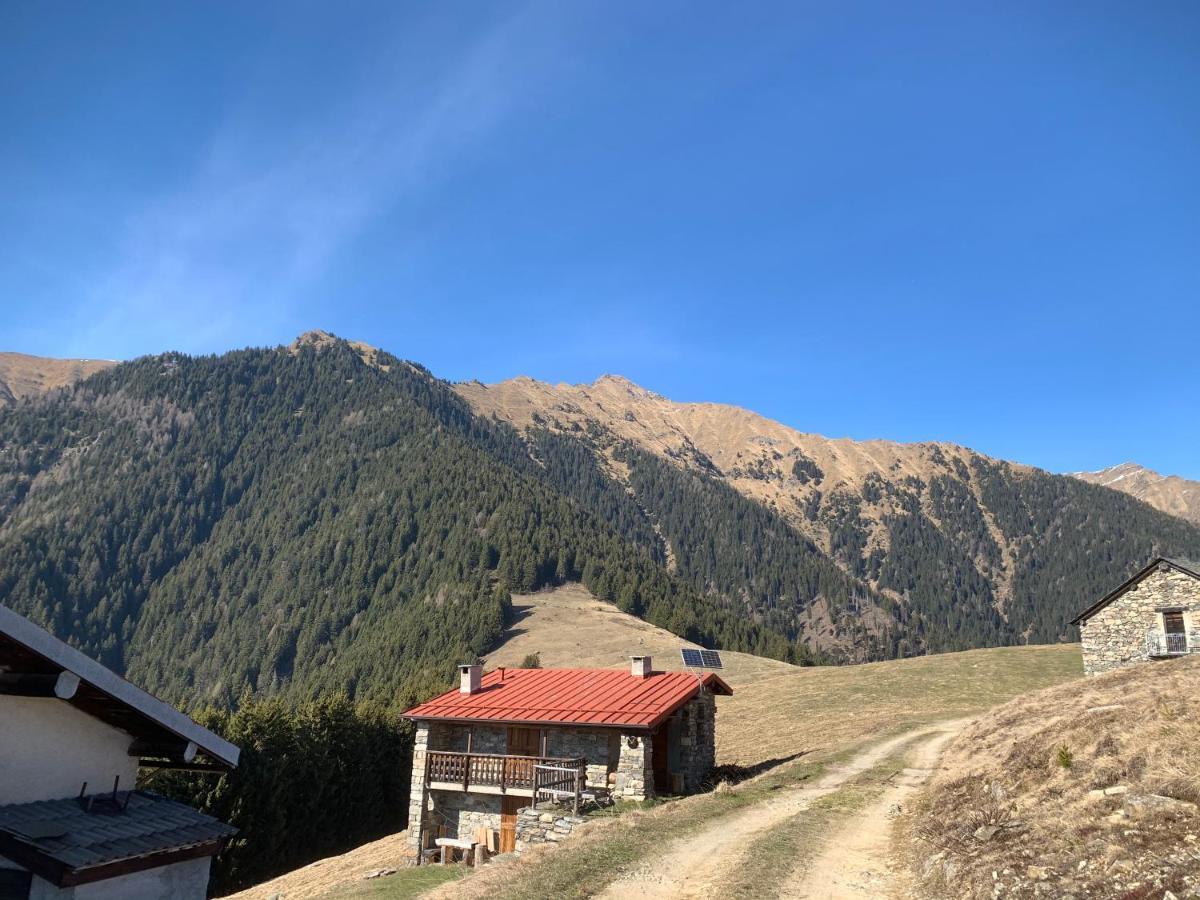 Chalet Baita Delle Favole Di Rosarita Lägenhet Berbenno di Valtellina Exteriör bild